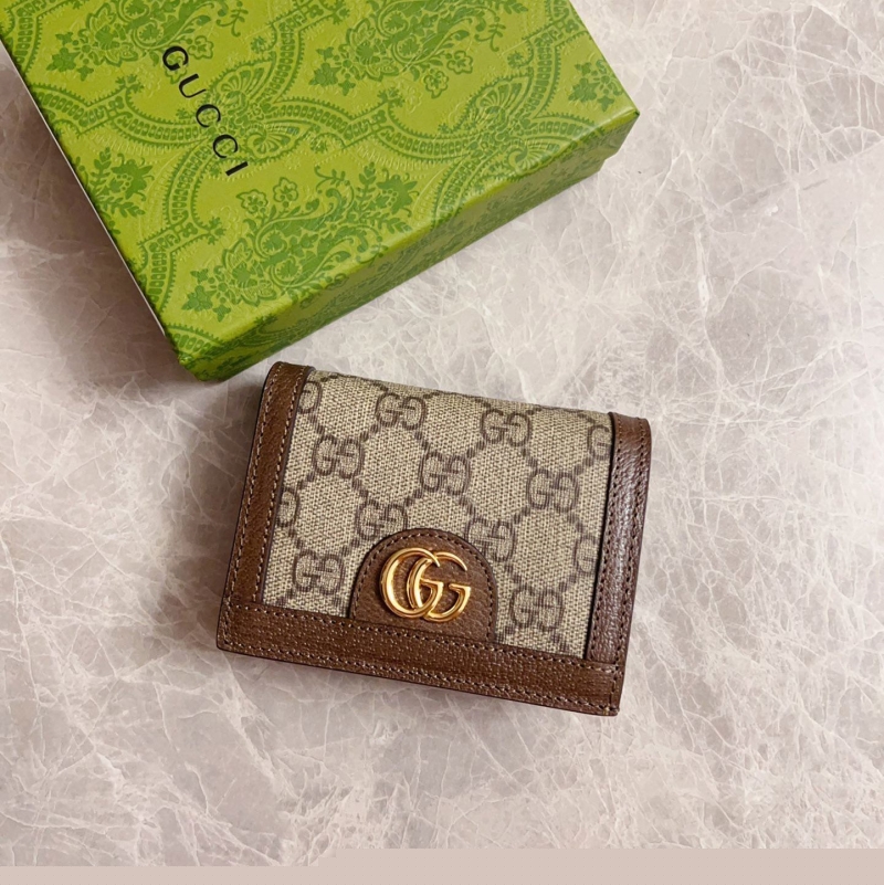 G*u*i wallets & purse